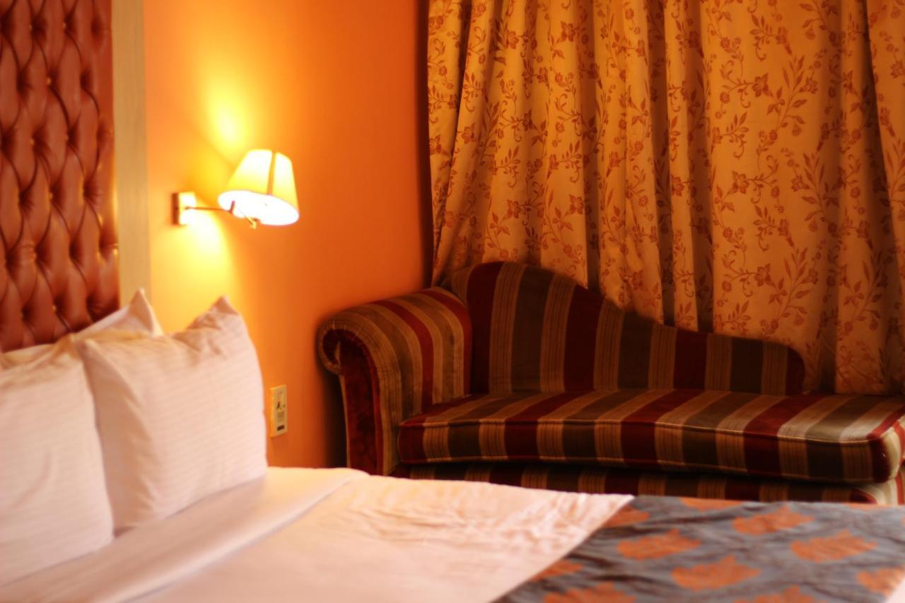 Santana Hotel Cairo Giza ภายนอก รูปภาพ