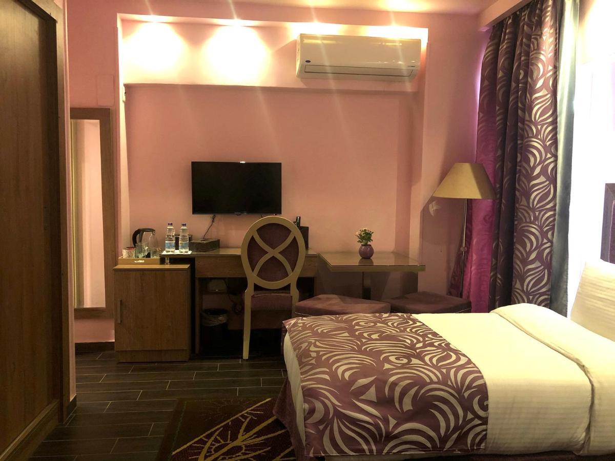 Santana Hotel Cairo Giza ภายนอก รูปภาพ