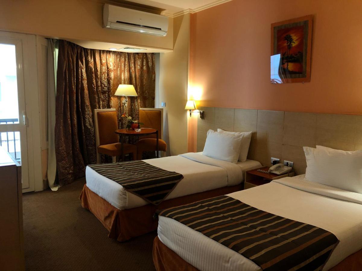 Santana Hotel Cairo Giza ภายนอก รูปภาพ