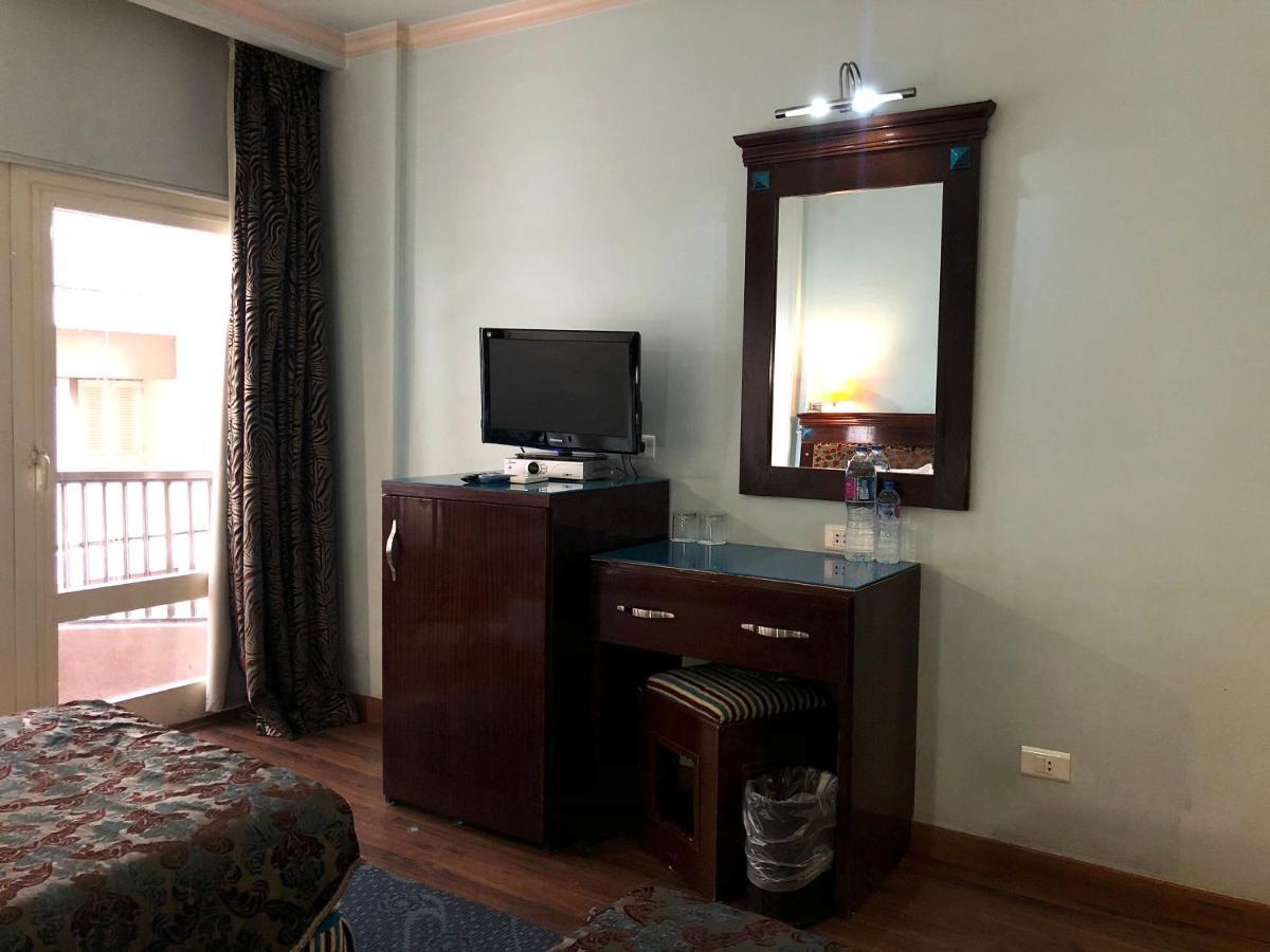 Santana Hotel Cairo Giza ภายนอก รูปภาพ