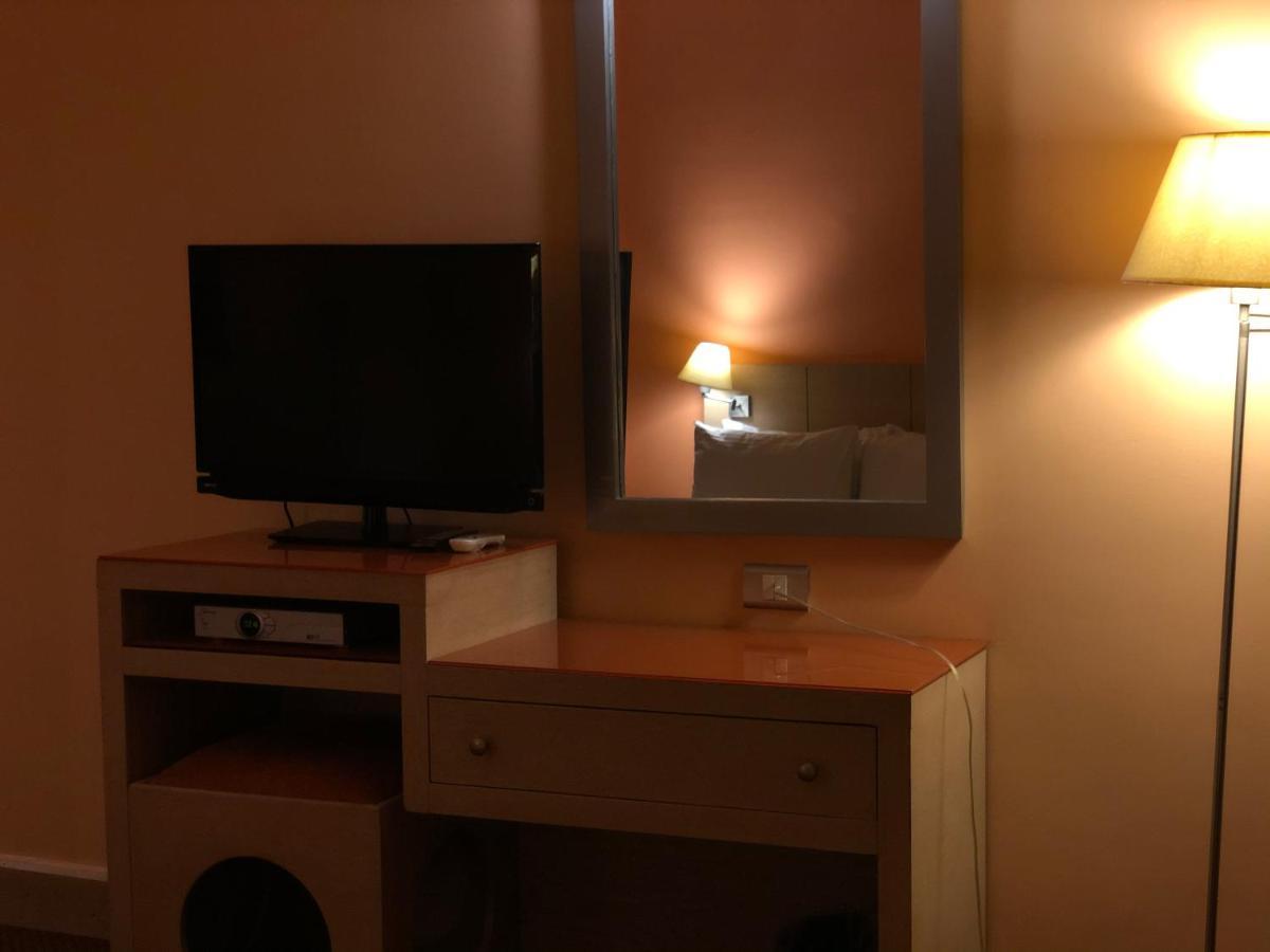 Santana Hotel Cairo Giza ภายนอก รูปภาพ